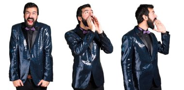 Payet ceket bağırarak ile yakışıklı adam