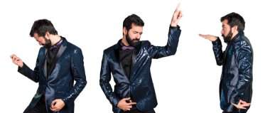 Payet ceket dans ile yakışıklı adam