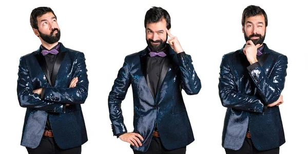 Payet ceket düşünce ile yakışıklı adam