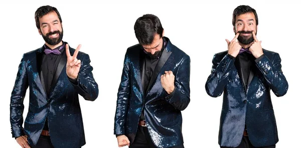 Payet ceket ile şanslı yakışıklı adam