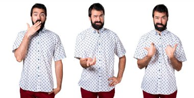 Sakallı yakışıklı esmer adam yorgun ve sürpriz