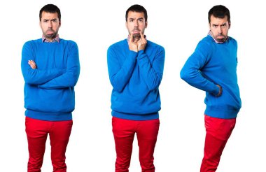 Üzgün yakışıklı genç adam kümesi