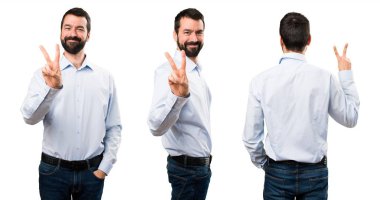 İki sayım sakallı yakışıklı adam kümesi