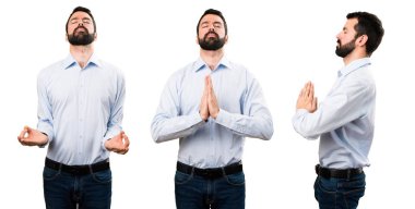 Sakallı yakışıklı adamın zen bulunduğu ayarla