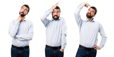 Şüpheleri sakallı yakışıklı adam kümesi