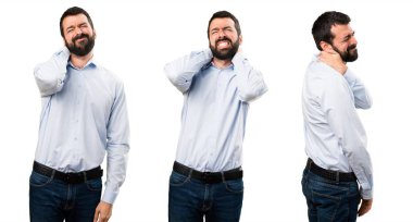 Boyun ağrısı ile sakallı yakışıklı adamın ayarla