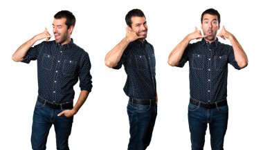 Esmer adam telefon jest yapma kümesi