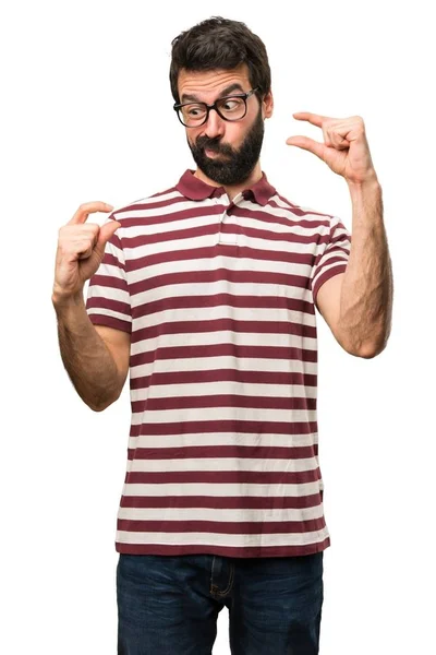 Homem com óculos fazendo sinal minúsculo — Fotografia de Stock