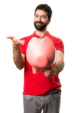 Yakışıklı adam bir servet tutuyor