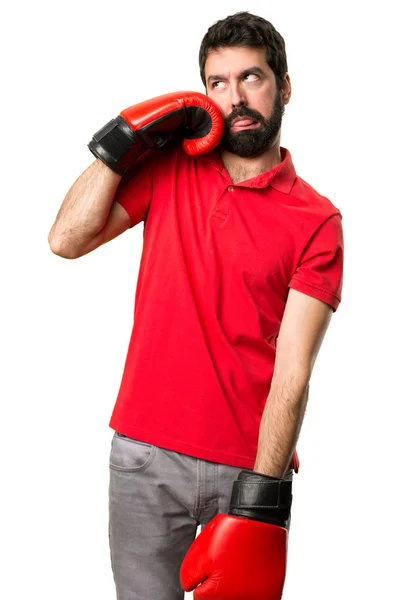 Bell'uomo con i guanti da boxe — Foto Stock