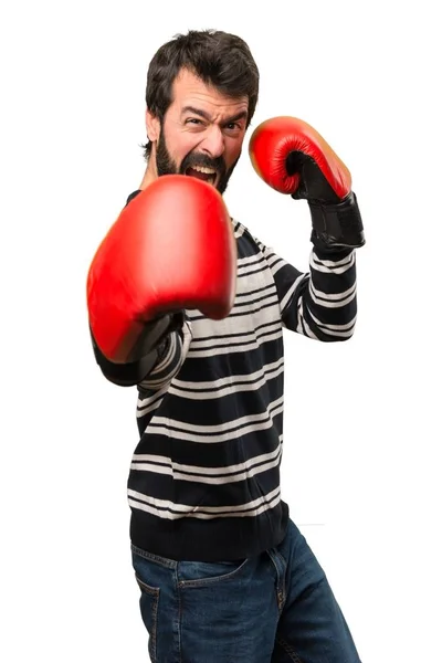 Homme barbe avec gants de boxe — Photo