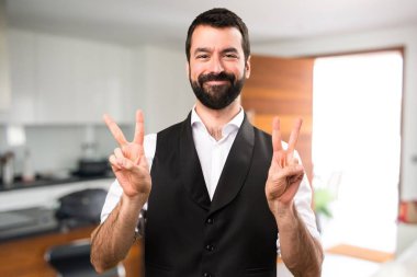 Cool adam yapma zafer jest evin içinde