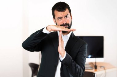 Yakışıklı işadamı yapım zaman aşımı jest ofiste