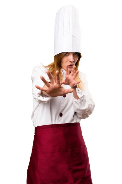 Przestraszony chef piękna kobieta — Zdjęcie stockowe