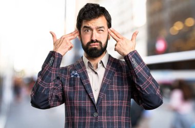 İyi giyimli adam yapma intihar jest şehir