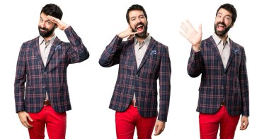 Set iyi giyinmiş telefon jest yapma ve selamlayan adam