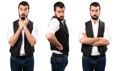 Üzgün serin adam kümesi