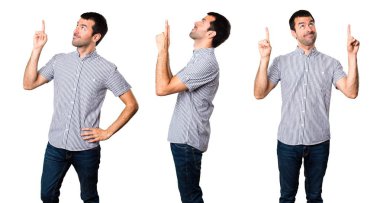 Yakışıklı adam yukarıyı kümesi