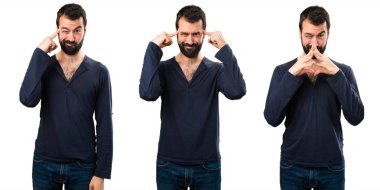 Yakışıklı adamın sakalı düşünce ile ayarla