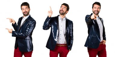 Adam yukarı ve ön lateral için işaret ceket ile