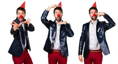 Ceket palyaço burunlu adam