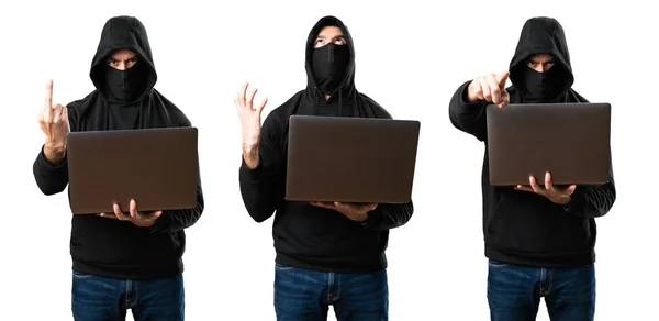 Set van Frustrated hacker met zijn computer — Stockfoto