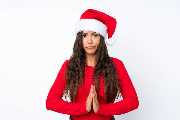 Meisje Met Kerst Hoed Geïsoleerde Witte Achtergrond Pleiten — Stockfoto