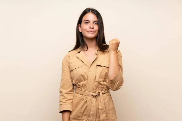 Chica Joven Sobre Fondo Aislado Con Gesto Enojado —  Fotos de Stock