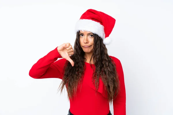 Meisje Met Kerst Hoed Geïsoleerde Witte Achtergrond Tonen Duim Naar — Stockfoto
