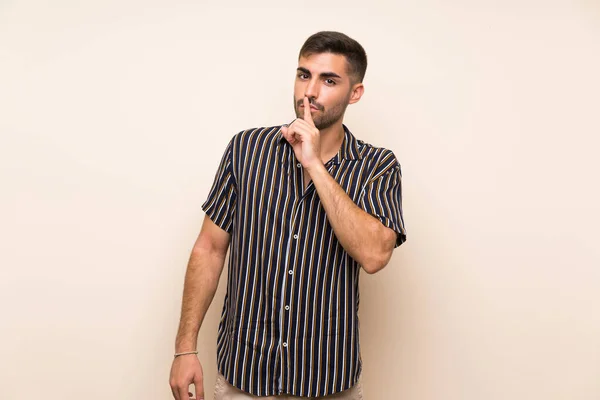 Hombre Guapo Con Barba Sobre Fondo Aislado Haciendo Gesto Silencio —  Fotos de Stock