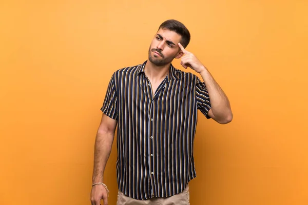 Hombre Guapo Con Barba Sobre Fondo Aislado Haciendo Gesto Locura — Foto de Stock