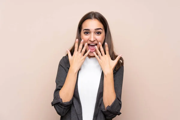 Menina Sobre Fundo Isolado Com Expressão Facial Surpresa — Fotografia de Stock