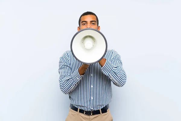 Young Handsome Brunette Man Isolated Blue Background Shouting Megaphone — Stock Photo, Image