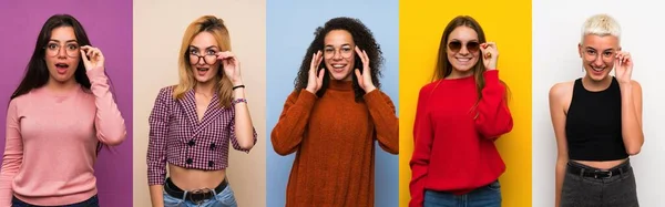 Uppsättning Kvinnor Över Färgglada Bakgrunder Med Glasögon Och Förvånad — Stockfoto