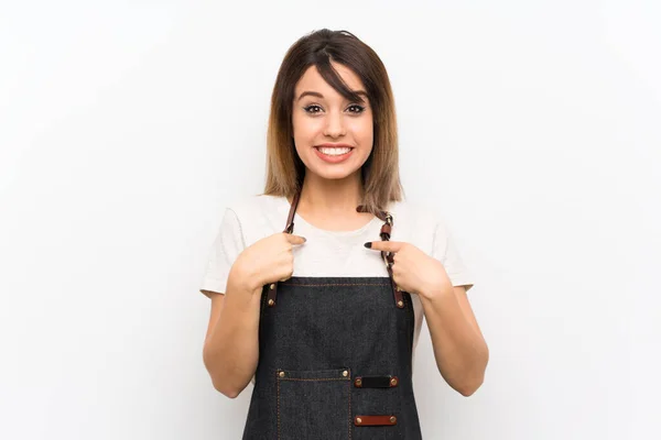 Junge Frau Mit Schürze Und Überraschendem Gesichtsausdruck — Stockfoto