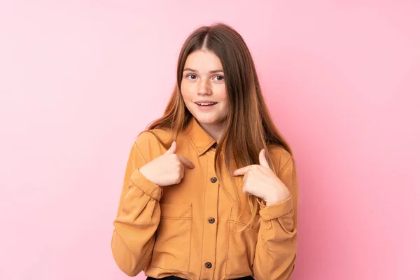 Ukrajinský Teenager Dívka Přes Izolované Růžové Pozadí Překvapením Výraz Obličeje — Stock fotografie