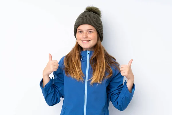 Ουκρανή Έφηβη Κοπέλα Χειμερινό Καπέλο Πάνω Από Απομονωμένο Λευκό Φόντο — Φωτογραφία Αρχείου