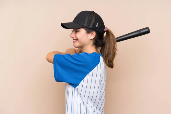 Giovane Ragazza Che Gioca Baseball Sfondo Isolato — Foto Stock