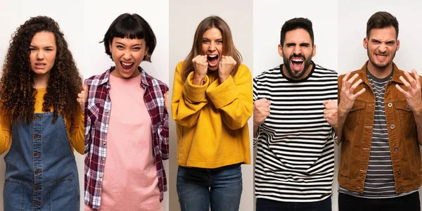 Eine Reihe Von Menschen Die Von Einer Schlechten Situation Frustriert — Stockfoto