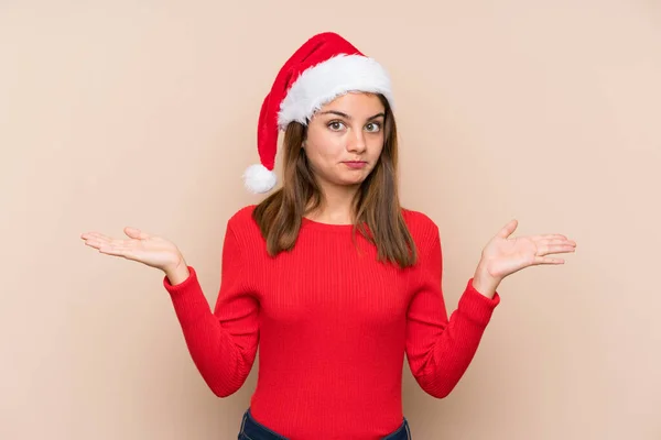 Chica Joven Con Sombrero Navidad Sobre Fondo Aislado Que Tiene —  Fotos de Stock