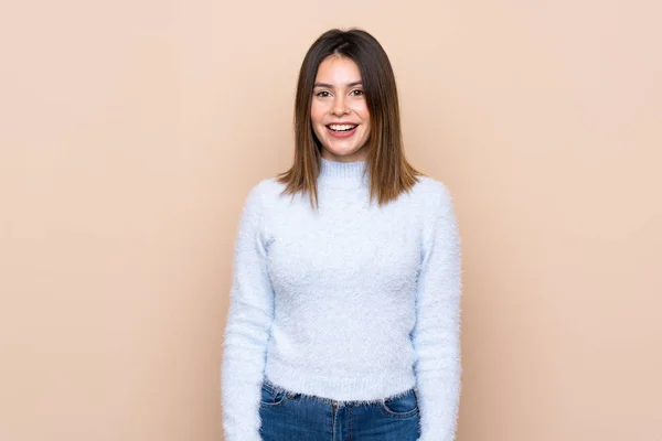 Mujer Joven Sobre Fondo Aislado Con Expresión Facial Sorpresa —  Fotos de Stock