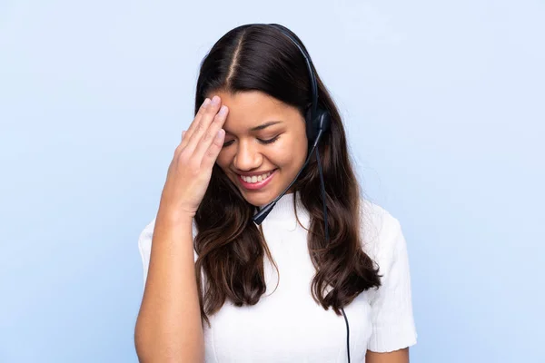 Young Telemarketer Colombian Woman Isolated Blue Background Laughing — Stock Photo, Image