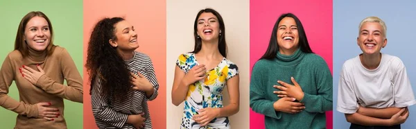 Conjunto Mulheres Sorrindo Muito — Fotografia de Stock