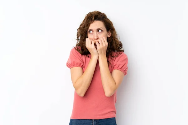 Jong Mooi Vrouw Geïsoleerde Achtergrond Nerveus Bang Zetten Handen Naar — Stockfoto