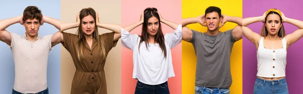 Conjunto Personas Sobre Fondo Colorido Frustrado Toma Las Manos Cabeza —  Fotos de Stock