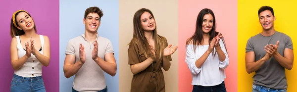 Conjunto Pessoas Sobre Fundo Colorido Aplaudindo Após Apresentação Uma Conferência — Fotografia de Stock