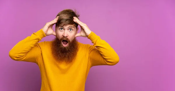 Redhead Man Long Beard Isolated Purple Background Surprise Expression — Stock Photo, Image