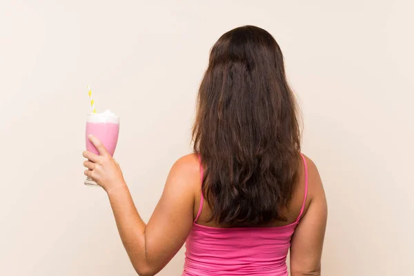 Jovem Com Batido Morango Posição Traseira — Fotografia de Stock