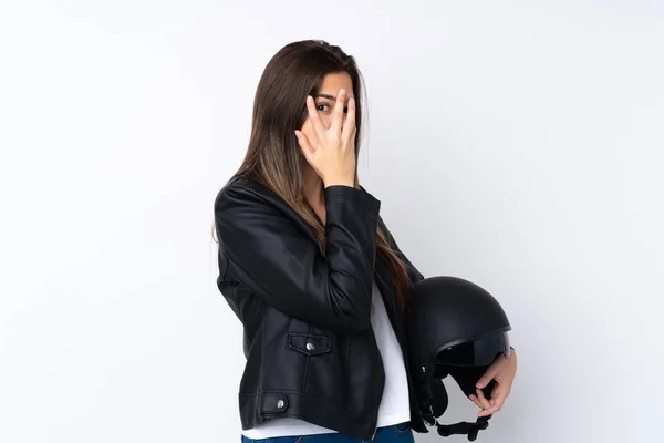 Jovem Com Capacete Motocicleta Sobre Fundo Branco Isolado Cobrindo Olhos — Fotografia de Stock