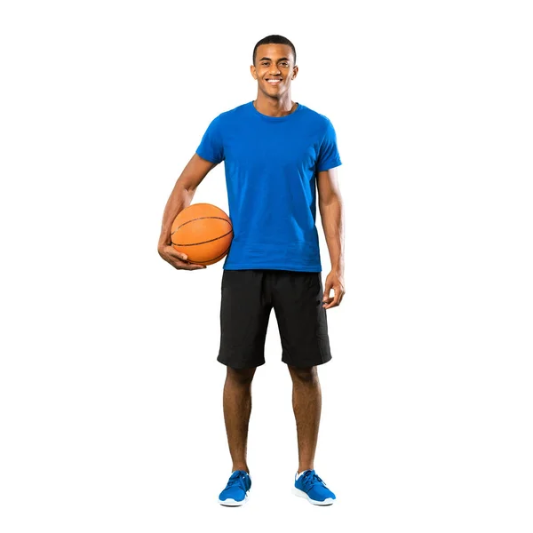 Izole Beyaz Arka Plan Üzerinde Afro Amerikalı Basketboloyuncusu Adam Tam — Stok fotoğraf